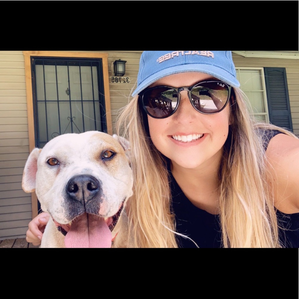 Meet your Posher, Amanda